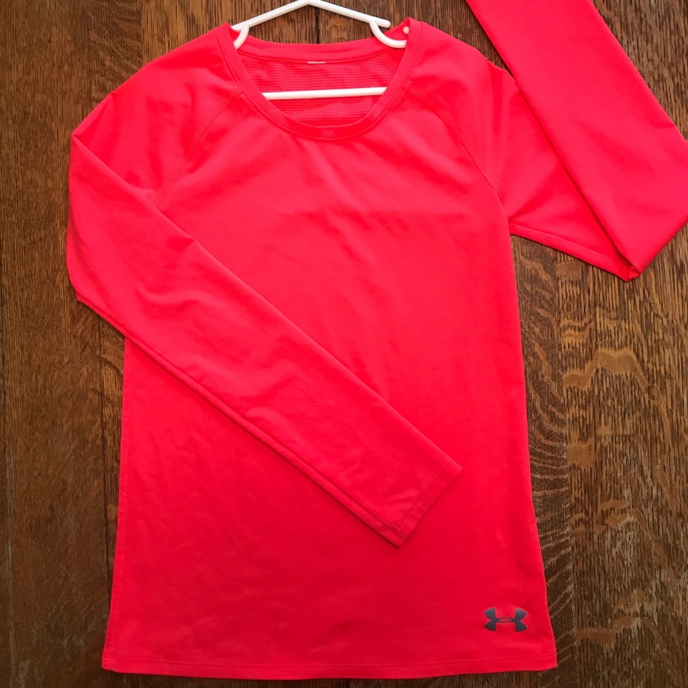 Long sleeve performance t-shirt